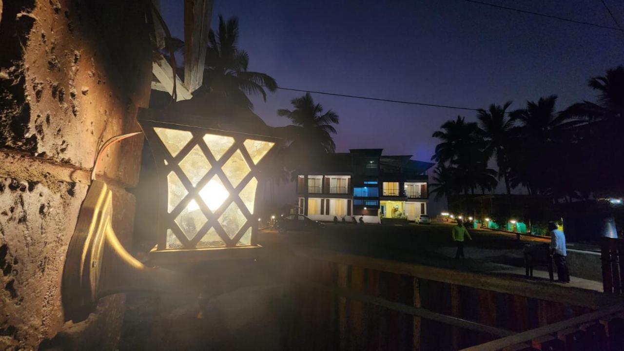 Harnai Coastal Bay Beach Resort מראה חיצוני תמונה