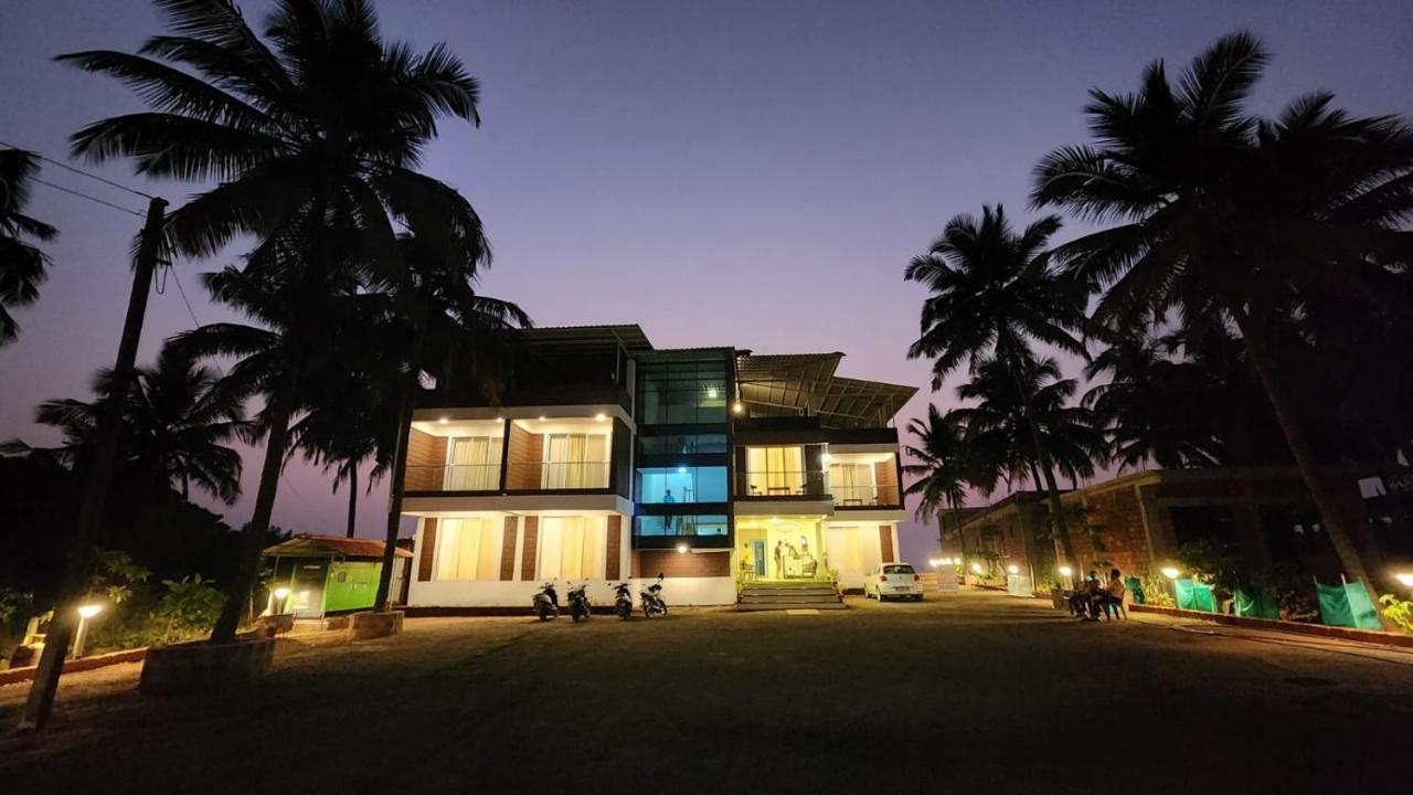 Harnai Coastal Bay Beach Resort מראה חיצוני תמונה